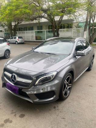 MERCEDES-BENZ GLA 250 2.0 16V TURBO GASOLINA SPORT 4P AUTOMÁTICO